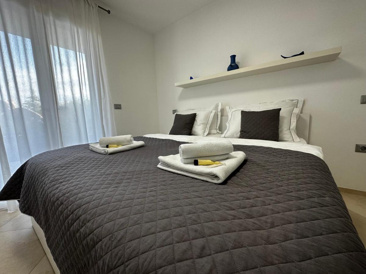 Sea Star Apartment Koper Exterior photo